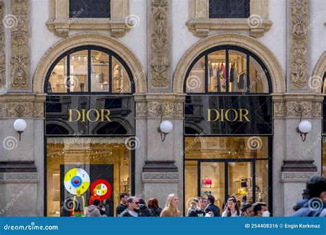 dior milan galleria milano|dior milano italy.